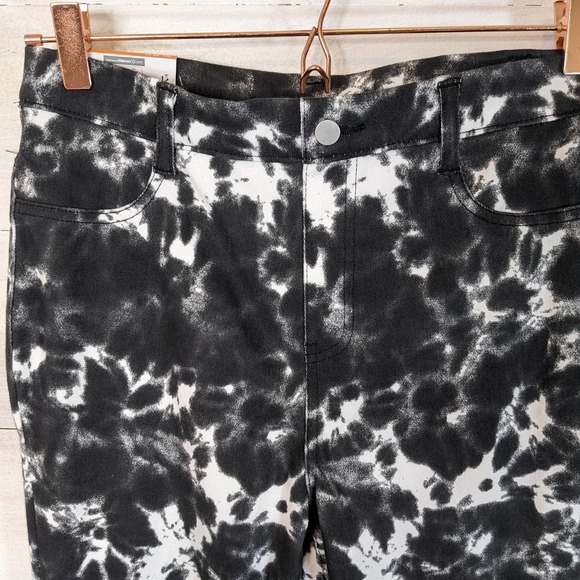 Time and Tru Black and White High Waist Stretch Jeggings Size M (8-10) NWT - Picture 2 of 4